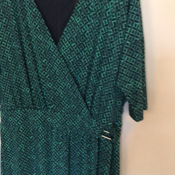 Ann Taylor Black and Dark Turquoise Contemporary Print Wrap Dress. Size Large - Picture 2 of 5